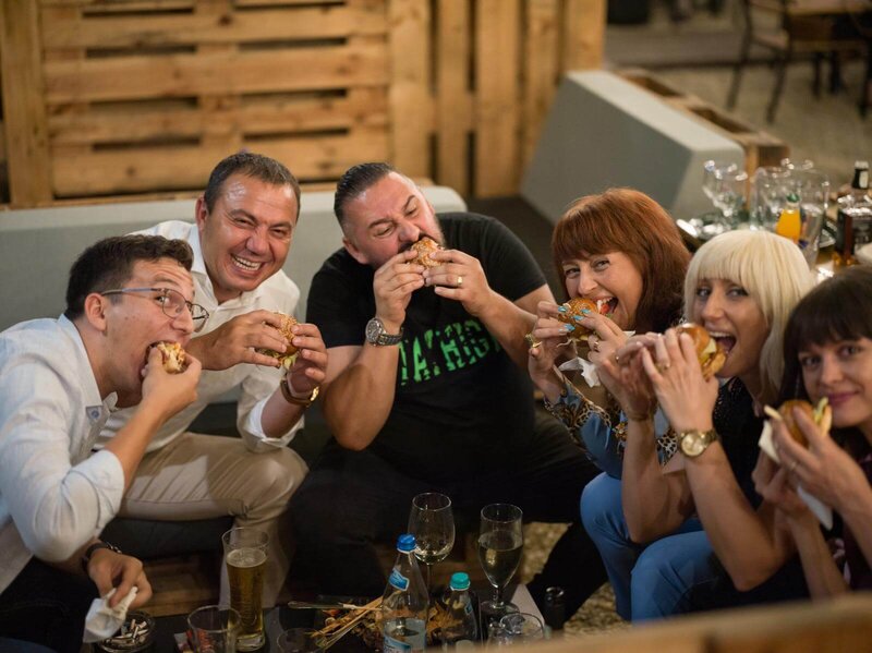 South Burger Garden, restaurant specializat in hamburgeri,